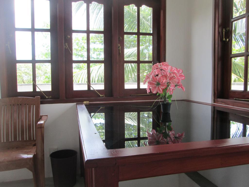 Bay Reach Home Stay Weligama Bagian luar foto
