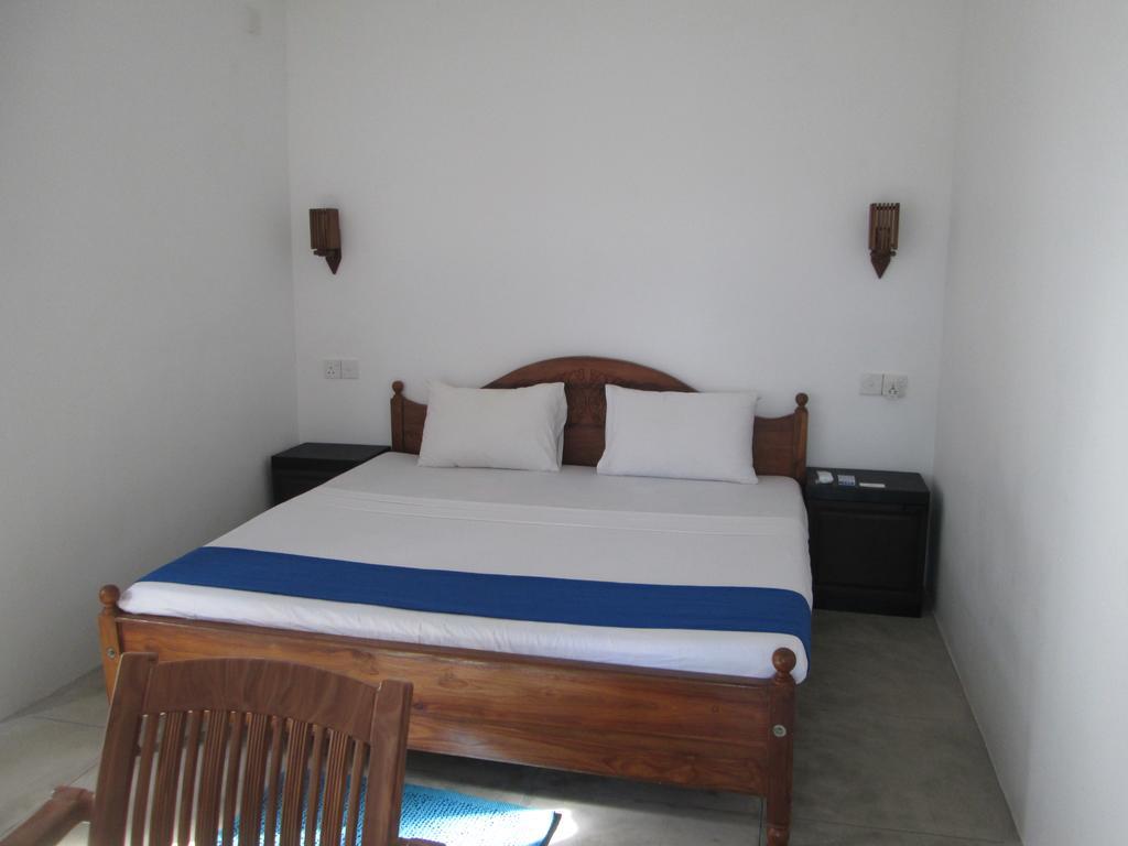 Bay Reach Home Stay Weligama Bagian luar foto