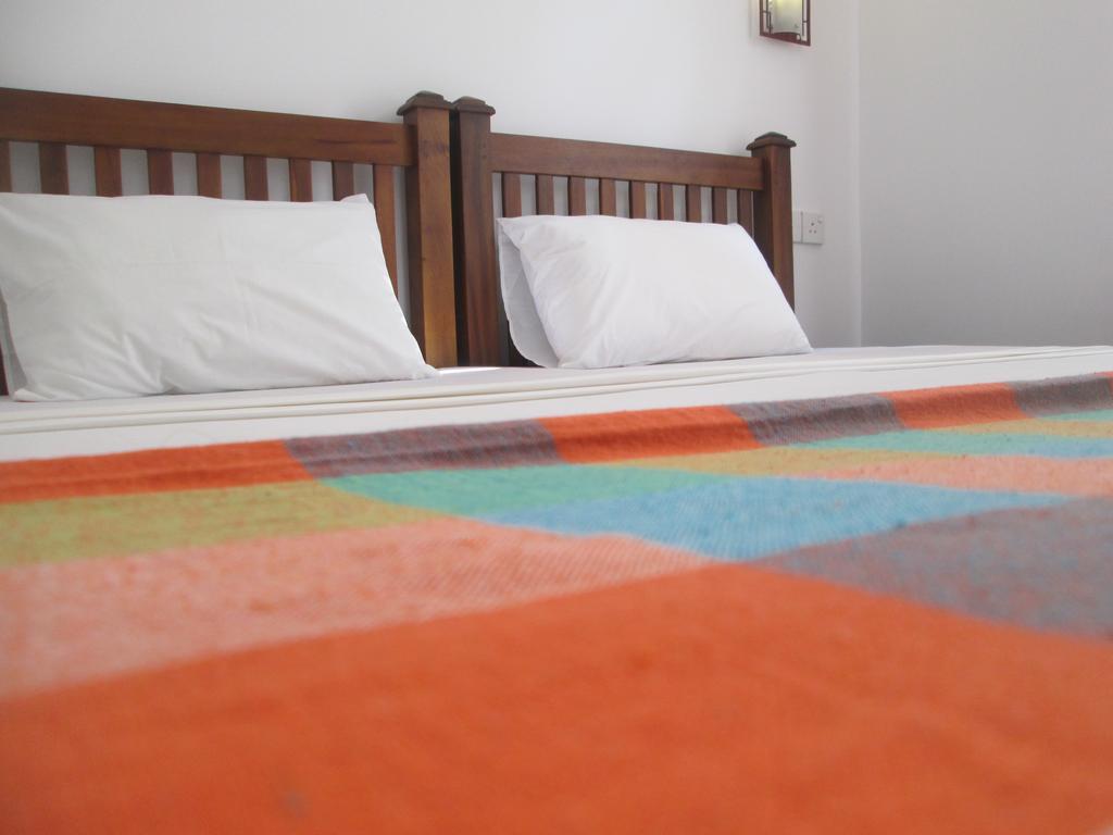 Bay Reach Home Stay Weligama Bagian luar foto