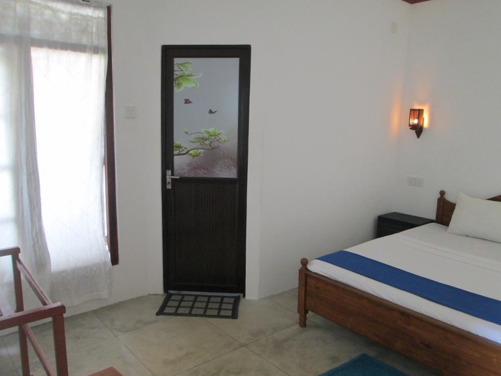 Bay Reach Home Stay Weligama Bagian luar foto